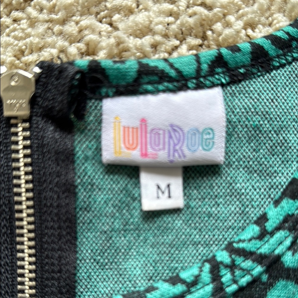 LuLaRoe Amelia dress - Picture 2 of 4